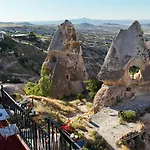 Hotel Caldera Cave 3*