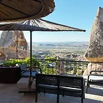Caldera Cave 3*