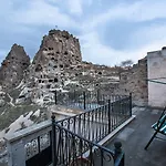 ホテル Caldera Cave