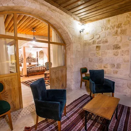 Hotel Caldera Cave & Restaurant